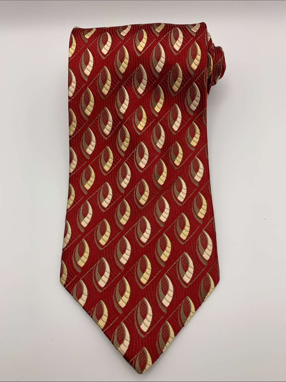 Ermenegildo Zegna Red Silk Jacquard Designer Tie Made in Italy